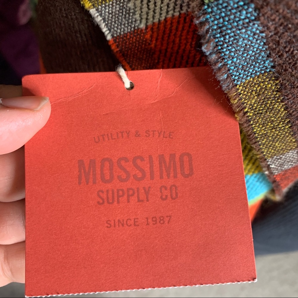 NWT- Mossimo- Red/Brown/Green Ruana - Picture 5 of 7